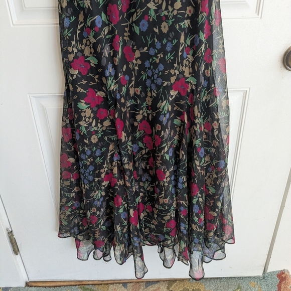 Ralph Lauren Whimsical Floral Print Handkerchief Hem Maxi Dress - Picture 4 of 5